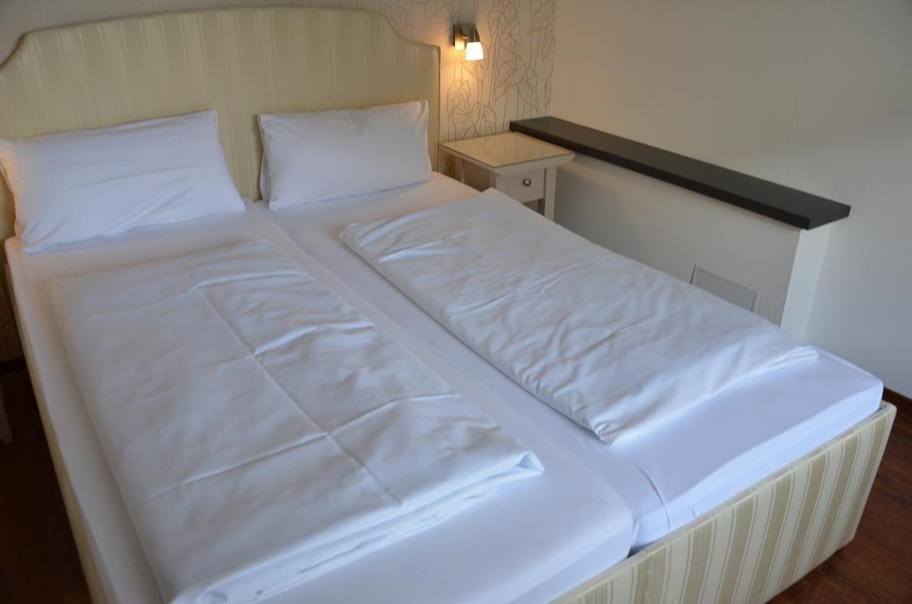 Hotel Am Nordkreuz 3*